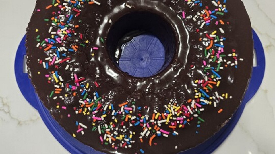 Flaumiger Schoko - Nuss - Kuchen mit Joghurt von süßli-regi Flaumiger Schoko - Nuss - Kuchen mit Joghurt von süßli-regi