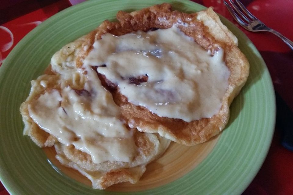 Low Carb Pancakes mit Vanillesauce