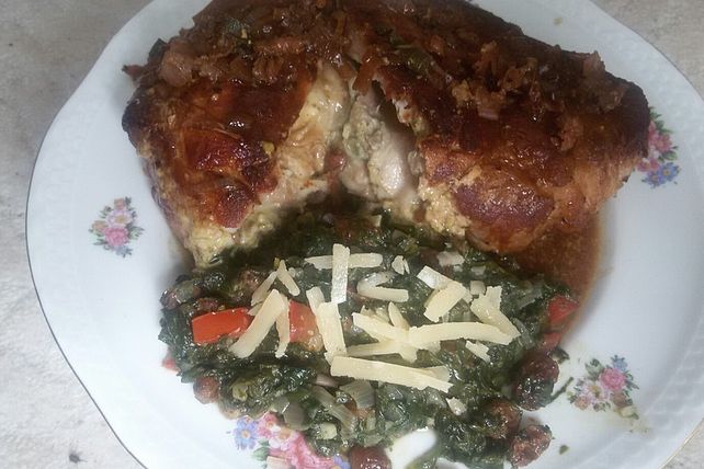 Gefüllte Schweinekoteletts mit Spinat aus der Emilia Romagna von ...