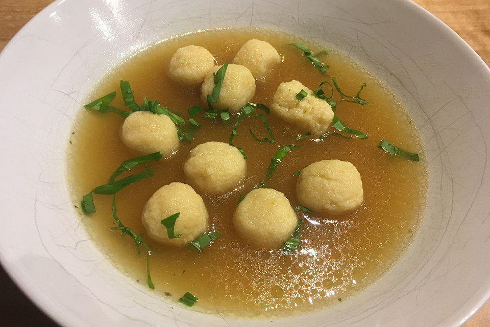 Gnocchetti in brodo