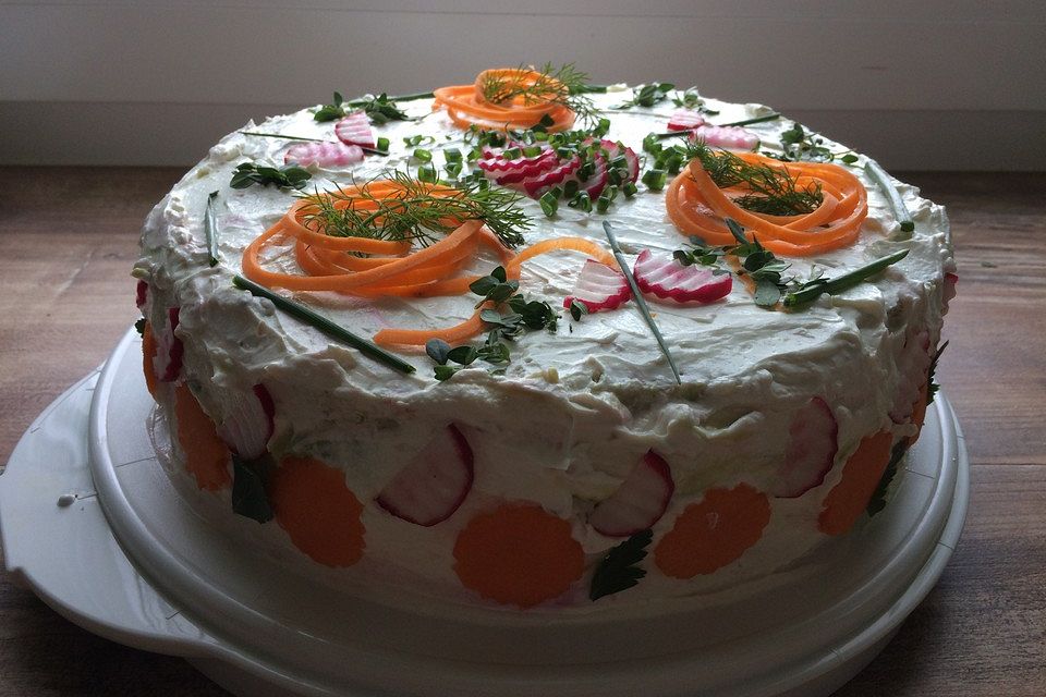 Smörgåstårta – schwedische Brottorte