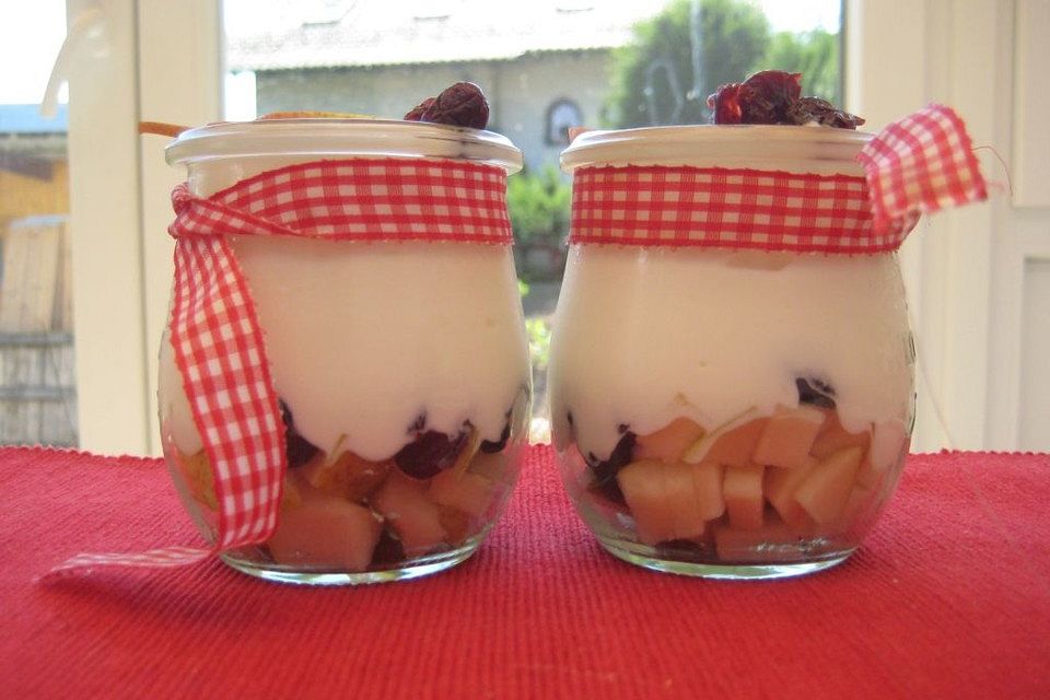 Birne-Kokos-Dessert