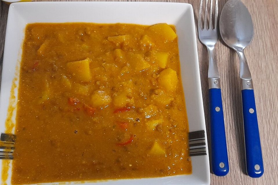 Vegetarisches Kartoffel-Linsen-Curry