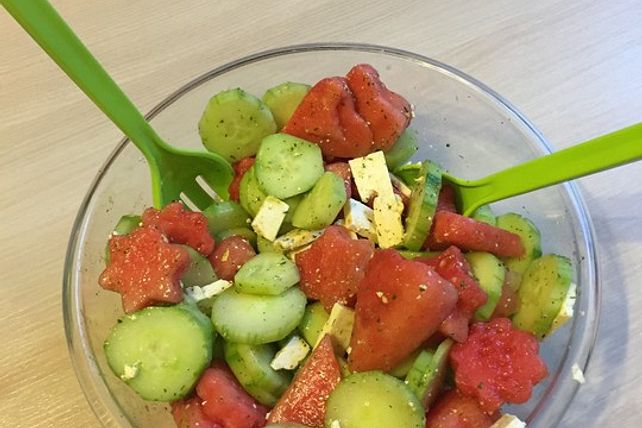 Melonen-Gurken-Hirtenkäse-Salat von Ann-Kristin94| Chefkoch