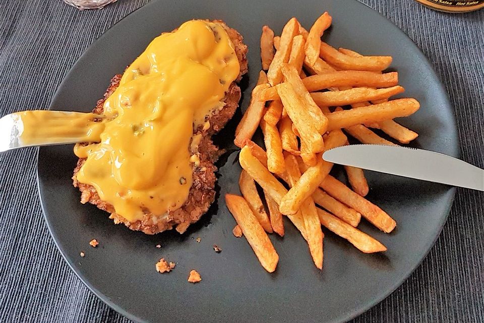 Schnitzel mit Nacho-Chips-Panade