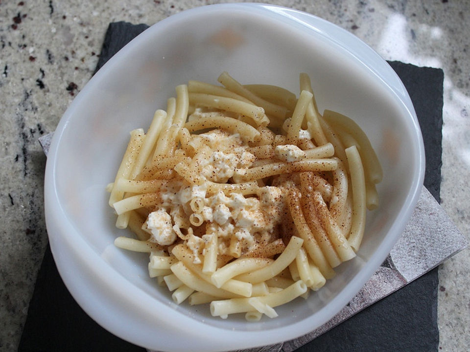 Babayagas süße Nudeln mit Feta von SilverShamrock| Chefkoch Babayagas süße Nudeln mit Feta von SilverShamrock| Chefkoch