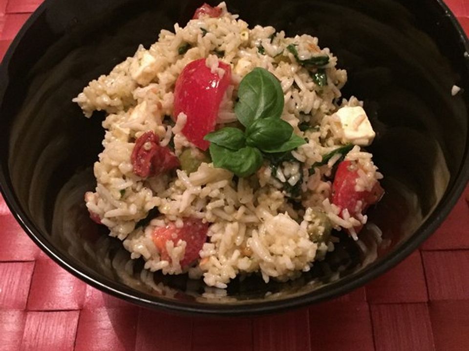 Reissalat mit Rucola und Pesto - Kochen Gut | kochengut.de