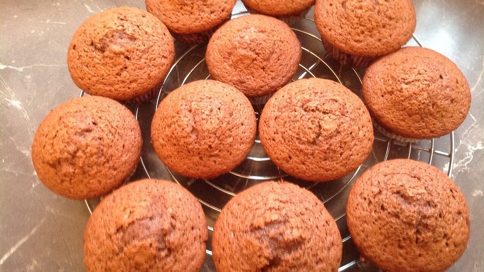 Schokoladenmuffins mit saurer Sahne von mary_bkw Schokoladenmuffins mit saurer Sahne von mary_bkw