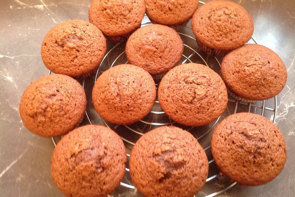 Schokoladenmuffins mit saurer Sahne