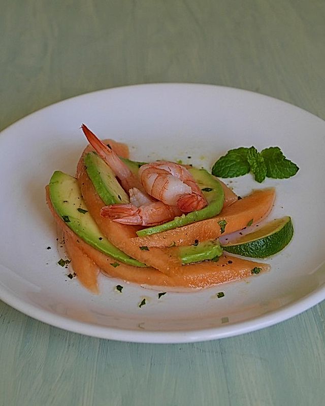 Avocado-Melonen-Salat mit Shrimps