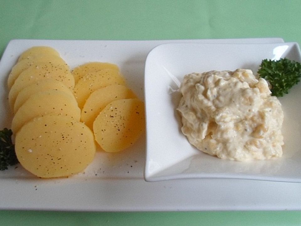Pellkartoffeln mit Skyr-Mango-Dip - Kochen Gut | kochengut.de