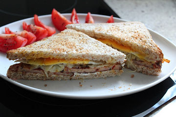 Leberkäs-Sandwich King Louis