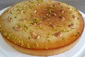 Grießkuchen mit Zuckersirup