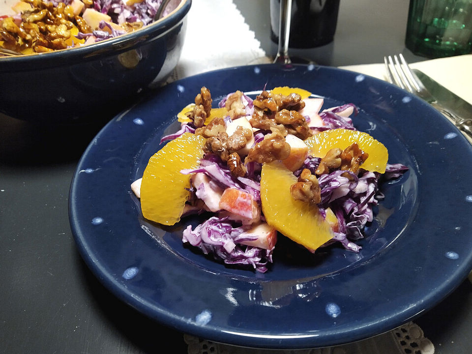 Rotkohlsalat mit Blutorangen und Walnüssen| Chefkoch