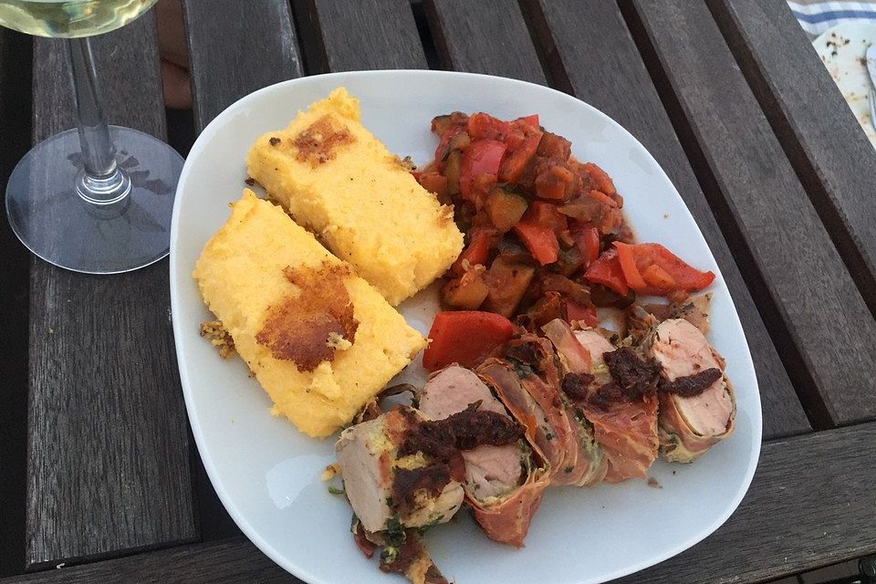 Schweinefilet mit Ratatouille und Balsamicosoße