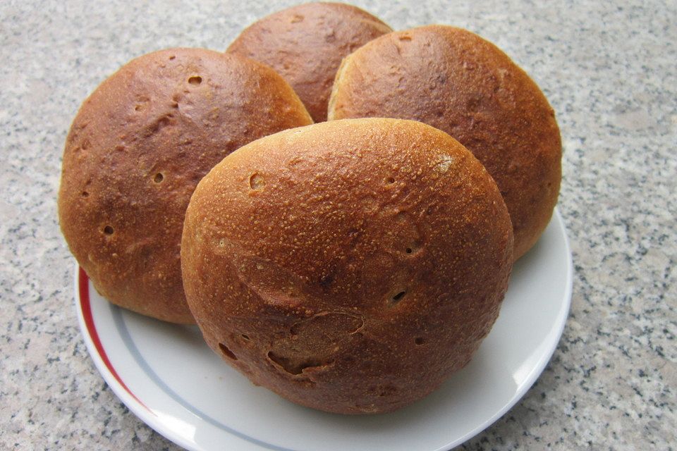 Dinkelvollkornbrötchen mit Sauerteig