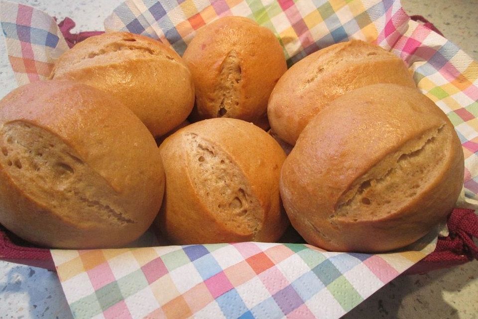 Dinkelvollkornbrötchen mit Sauerteig