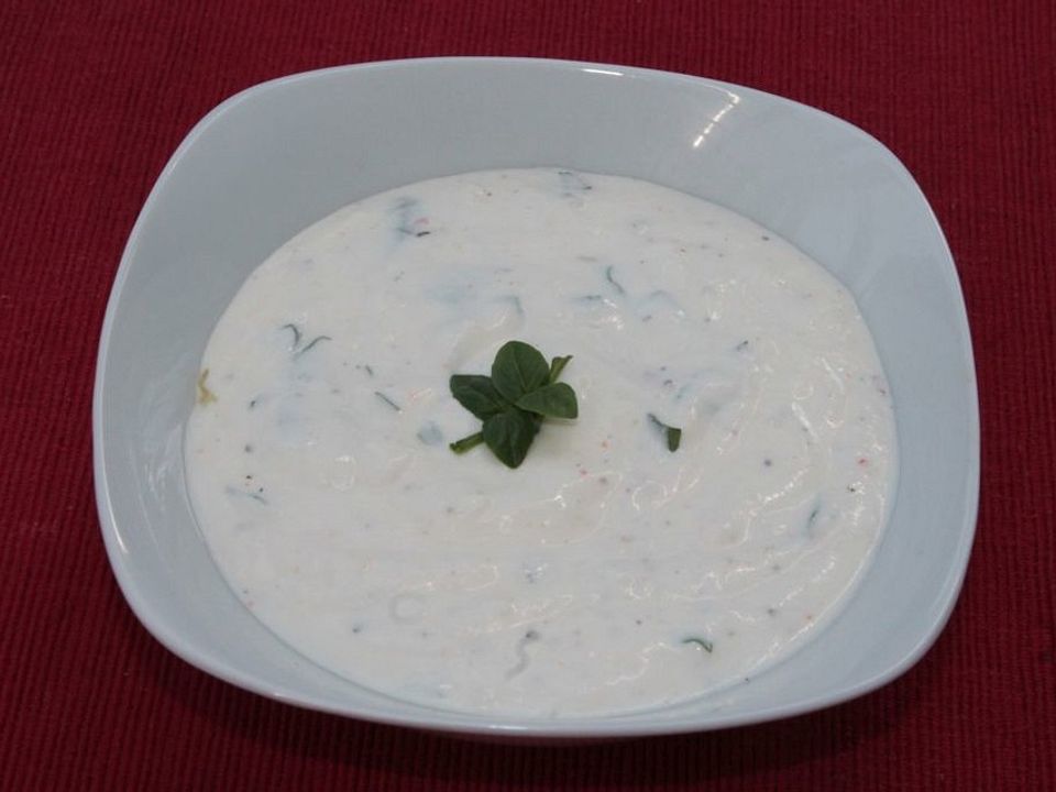 Scharfer Basilikum-Knoblauch-Dip von patty89| Chefkoch