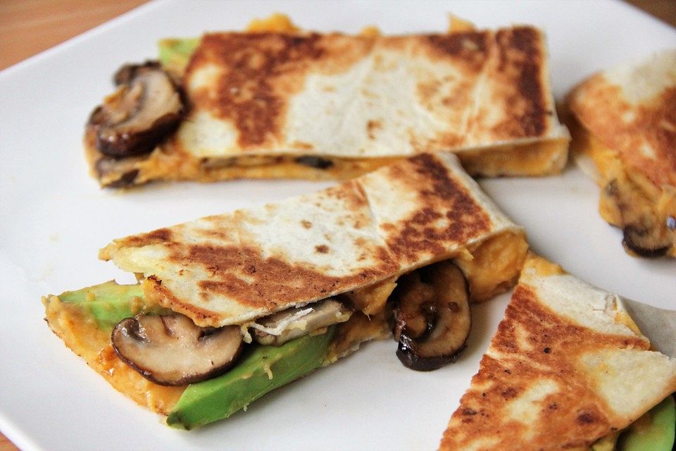 Vegane Süßkartoffel Quesadillas