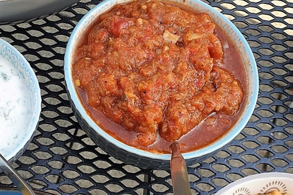 Baba Ghanoush - roter Auberginen-Paprika-Dip