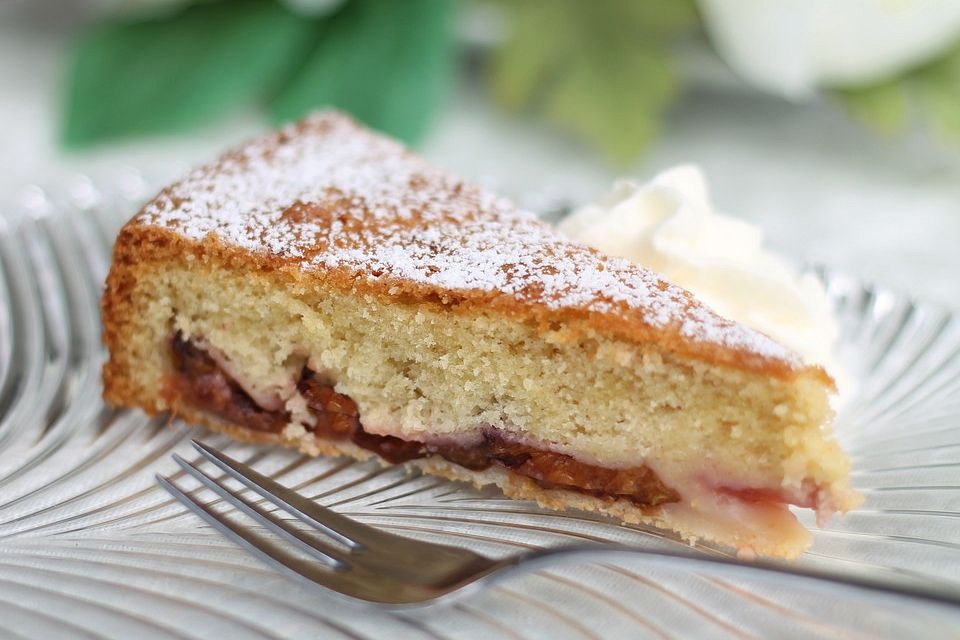 Versunkener Zwetschgenkuchen