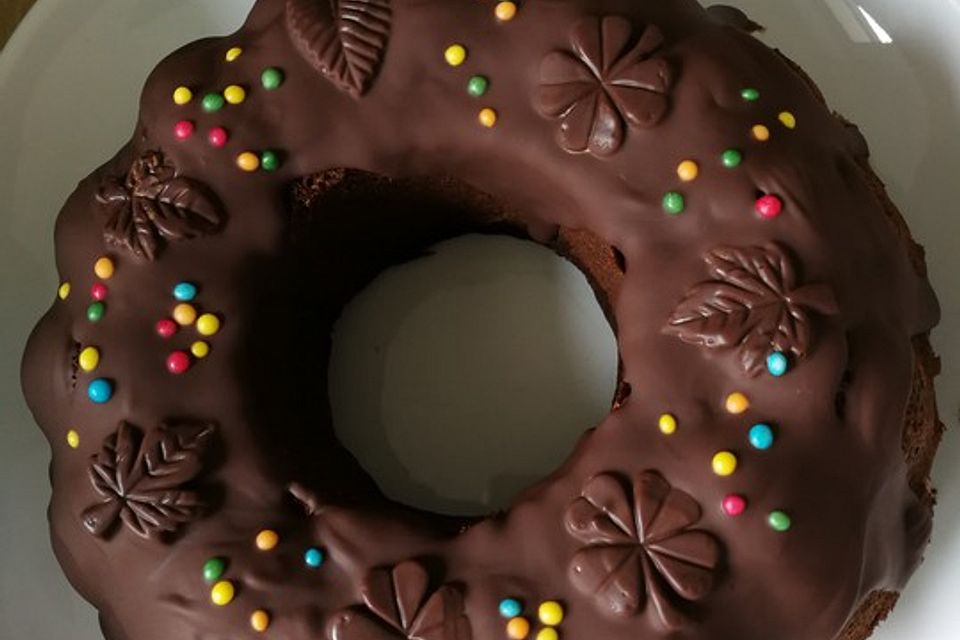 Feiner Schokokuchen ohne Zuckerzusatz Feiner Schokokuchen ohne Zuckerzusatz