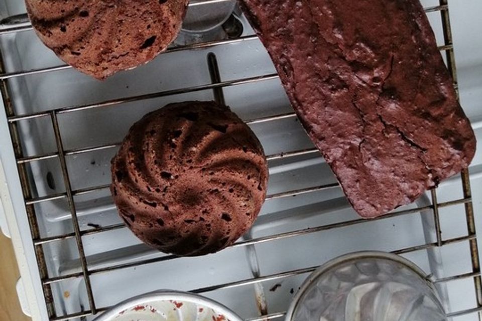 Feiner Schokokuchen ohne Zuckerzusatz Feiner Schokokuchen ohne Zuckerzusatz