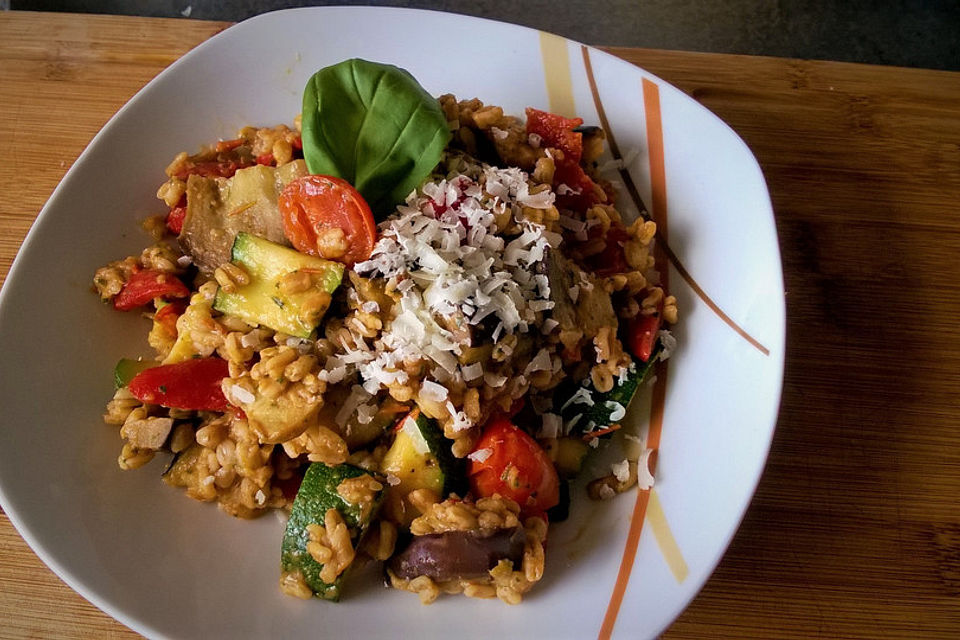 Dinkel mit Grillgemüse und Grilltomatenpesto