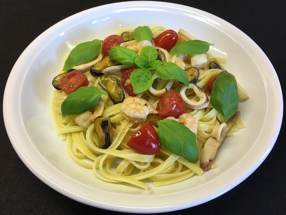 Linguine mit Meeresfrüchten von eisvogel12345| Chefkoch