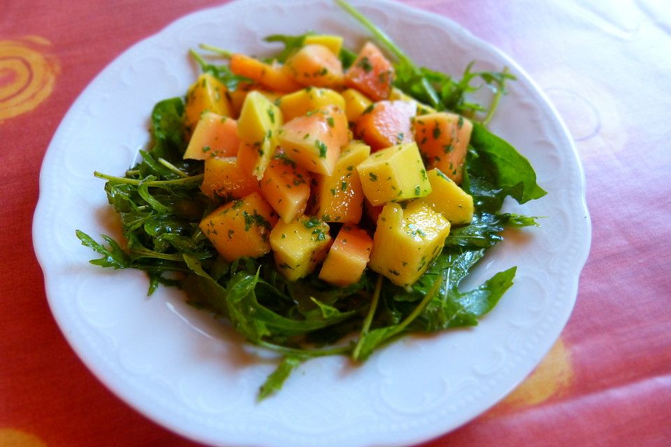 Mango-Papaya-Rucolasalat