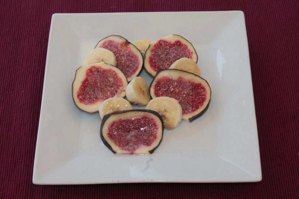 Süßes Feigen-Bananen-Carpaccio