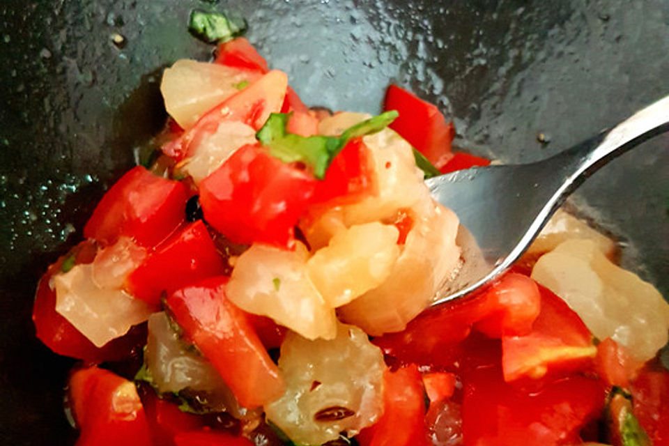 Handkäse-Tomaten-Salat