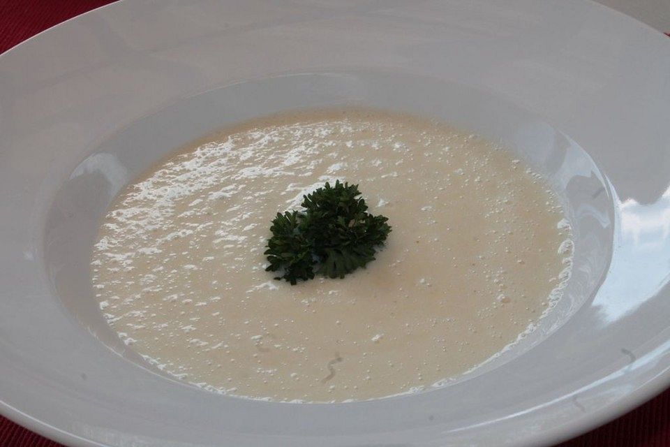 Pastinake-Topinambur-Kartoffel-Cremesuppe