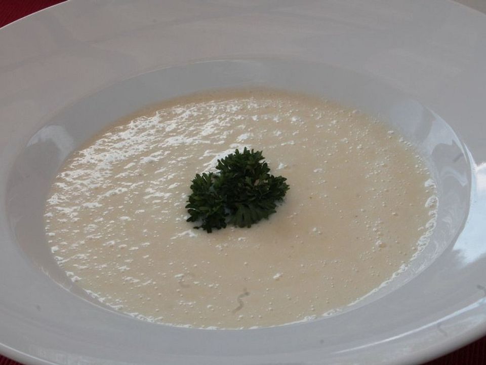 Pastinake-Topinambur-Kartoffel-Cremesuppe von patty89| Chefkoch