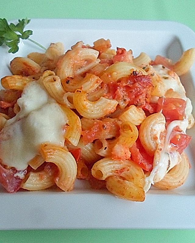 Nudelauflauf Tomate-Mozzarella