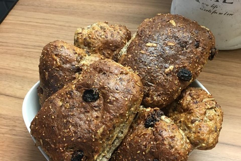 Madelines glutenfreie Müsli-Brötchen