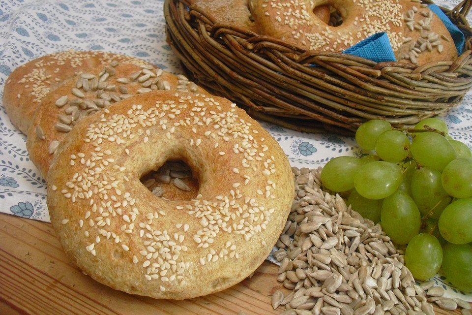 Dinkelvollkorn-Bagels