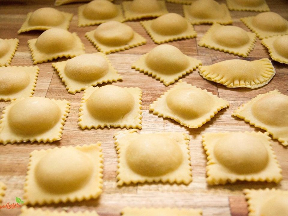 Ravioli mit Kürbisfüllung von NatuerlichLecker| Chefkoch