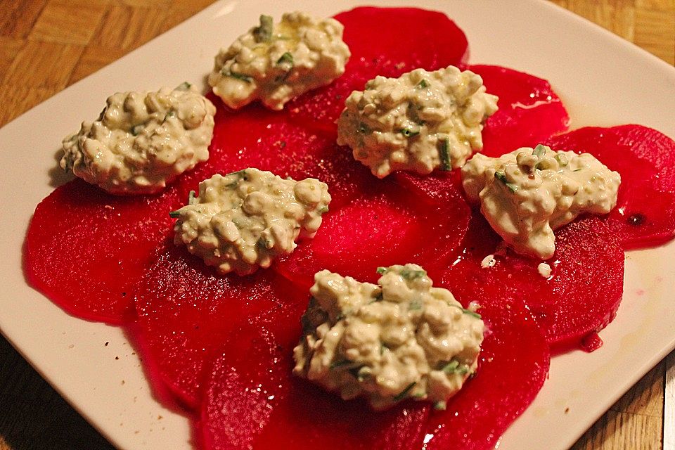 Rote Bete - Carpaccio mit Dip