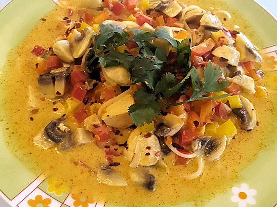 Kokos - Orangen - Ingwersuppe mit Huhn von katjakroen| Chefkoch