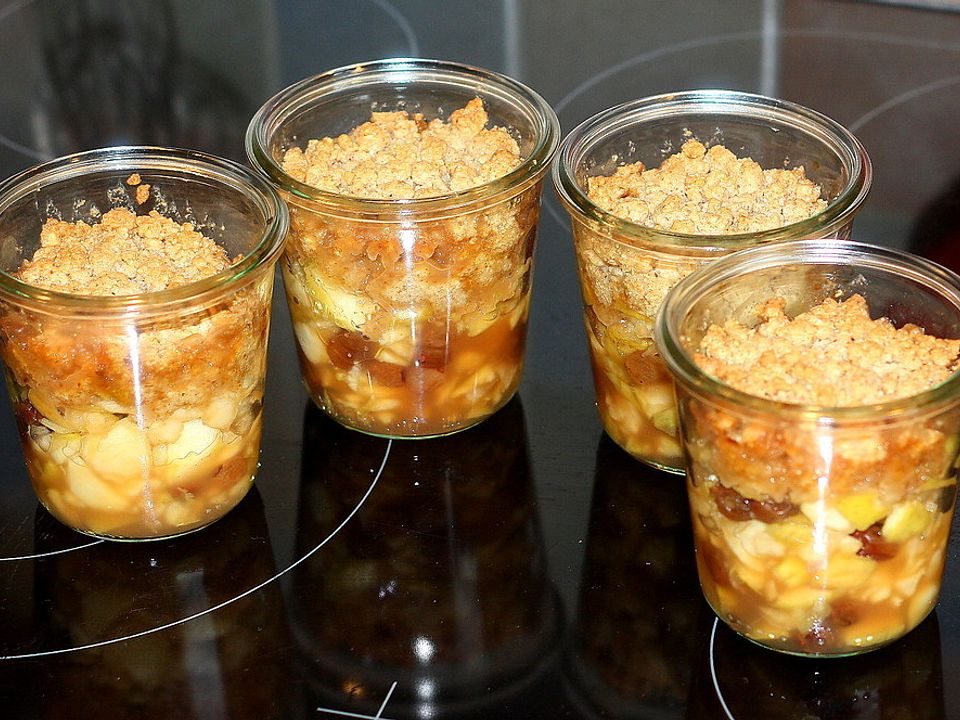 Apfel mit Mandelstreusel gebacken im Glas| Chefkoch
