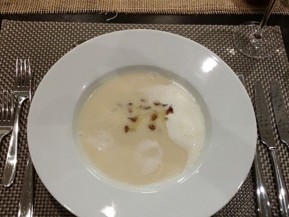 Schwarzwurzelsuppe mit Vanille-Pfifferlingen von Stella1000| Chefkoch
