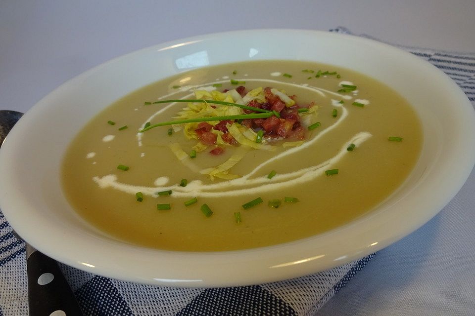 Belgische Chicoréecremesuppe