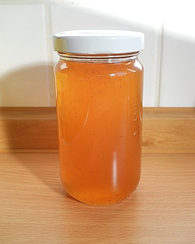 Apfel-Ingwer-Gelee mit Vanille und Zimt