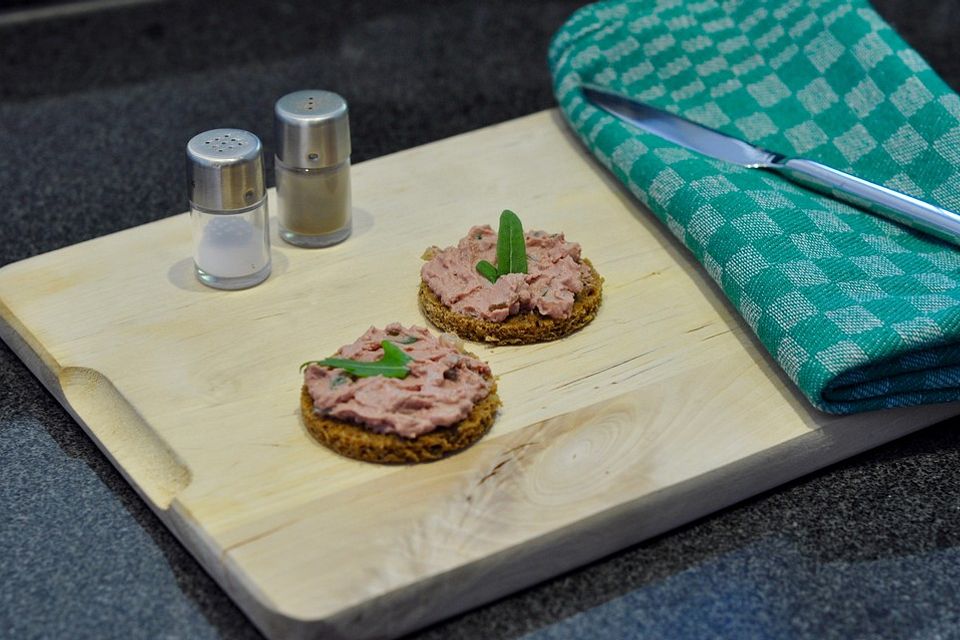 Vegane Apfel-Zwiebel-Leberwurst