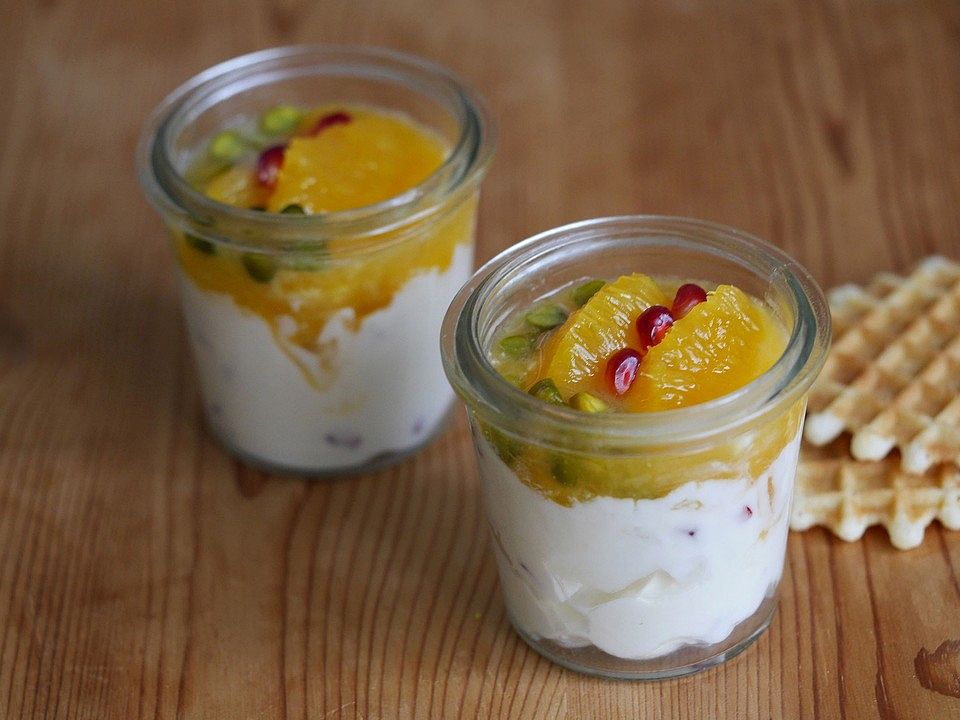Joghurt-Mascarpone-Crème mit Orange und Granatapfel von ars_vivendi ...