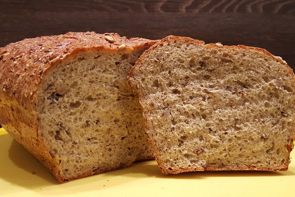 Low-Carb-Brot mit Chiasamen