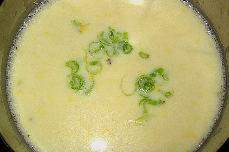 Allgäuer Käsesuppe mit Kräutern