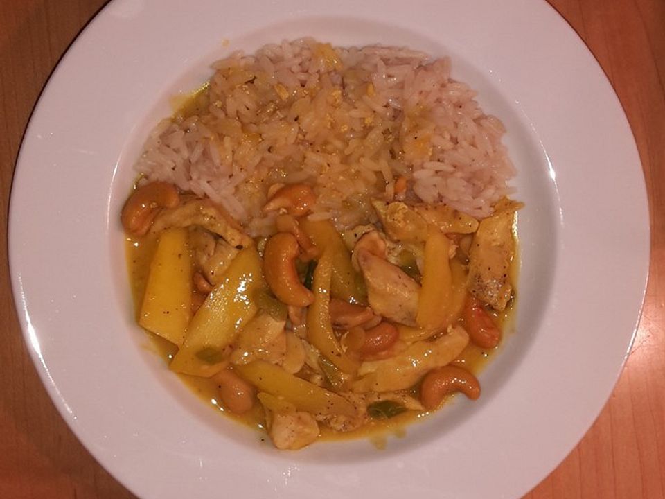 Puten-Curry mit Mango und Cashew-Nüssen von micky49| Chefkoch