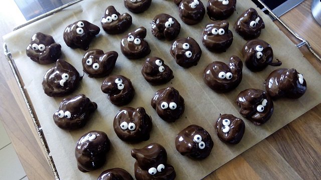 Kacki-Kekse von artistlike Kacki-Kekse von artistlike